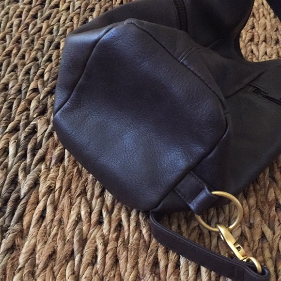 Tignanello bag. Bucket style. Brown leather. - Picture 3 of 4